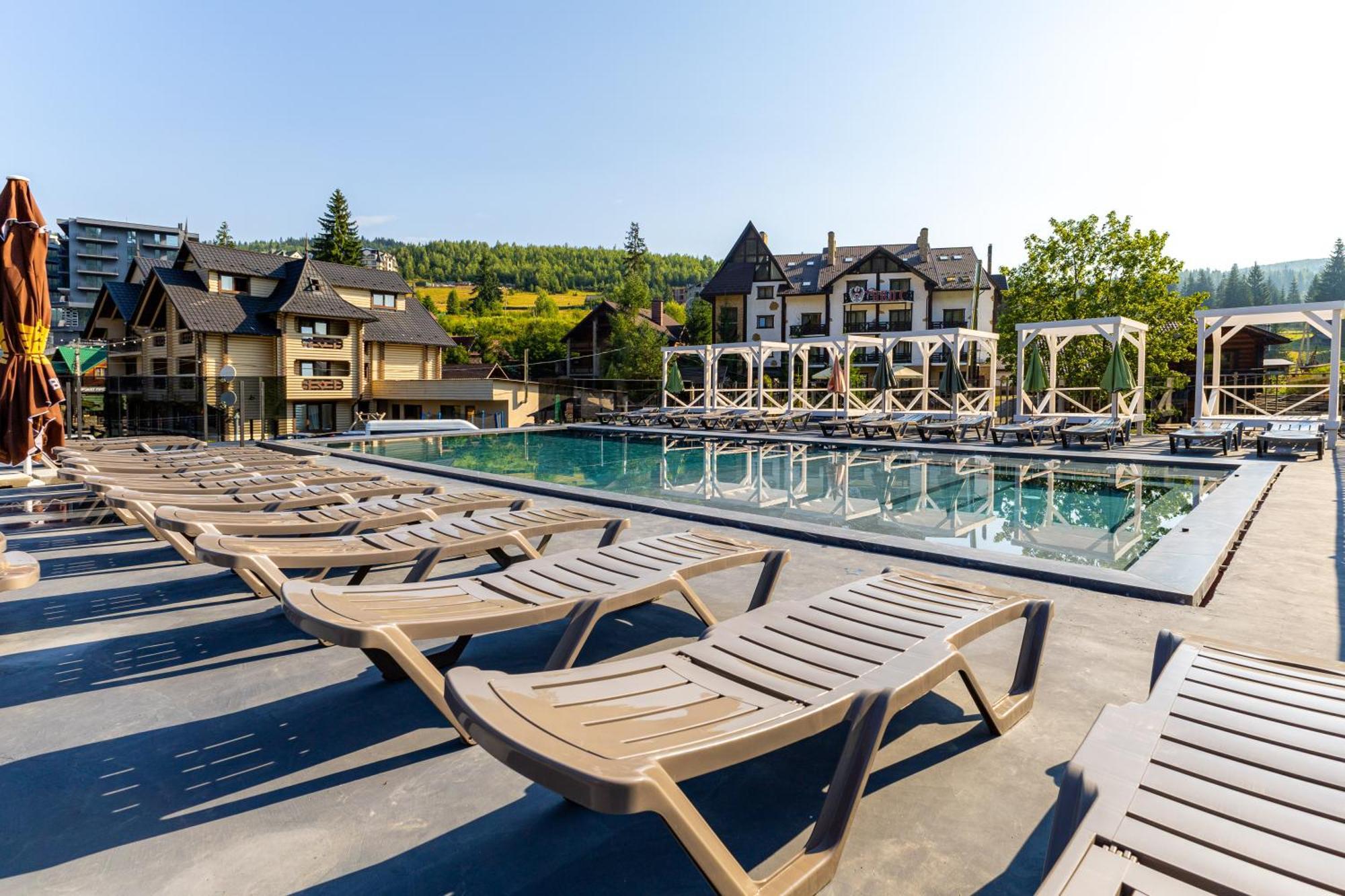 Guest House Turda Буковель Экстерьер фото